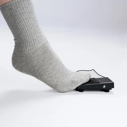 Foot Switch (ножной переключатель для системы айтрекинга)